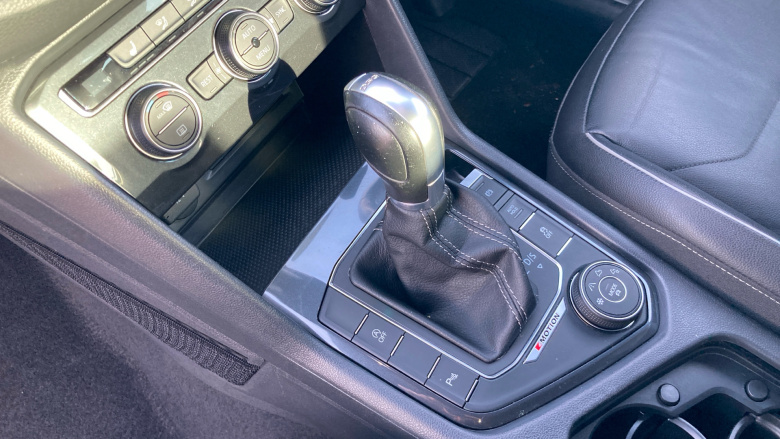 Volkswagen Tiguan 2.0 TDi 190 4Motion R-Line 5dr DSG Diesel Estate